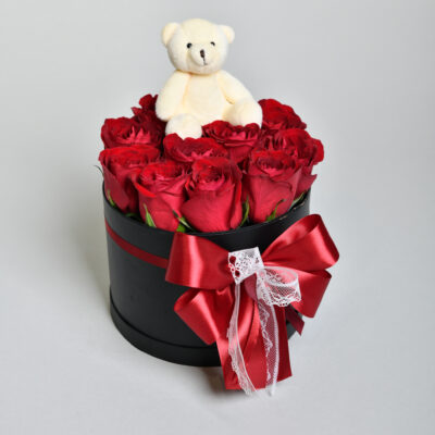 Aranžman Box, Crvene Ruže i Meda – 03