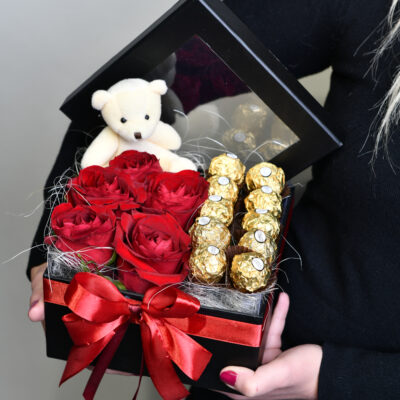 Aranžman Box, Crvene Ruže, Ferrero i Meda – 09