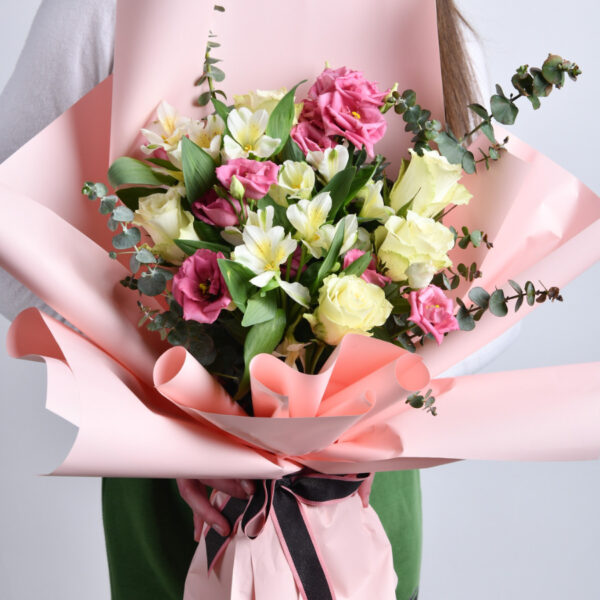 bouquet of colorful love - bouquets of flowers - flower delivery beograd - flower shop online beograd