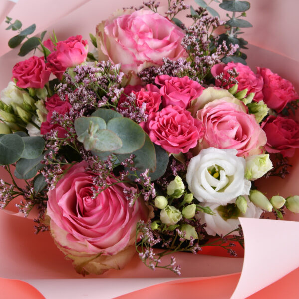 bouquet of harmony of pink tones - flower bouquets - flower delivery beograd - flower shop online beograd
